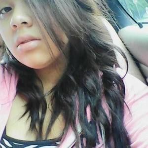 Meet your Posher, Eva